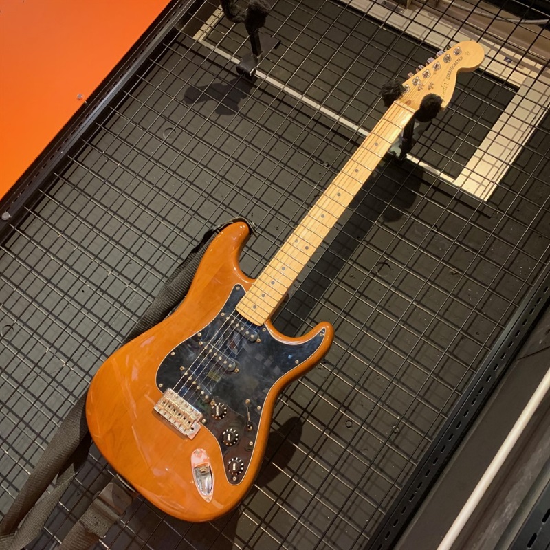 Fender USA American Special Stratocaster Walnut/Mの画像